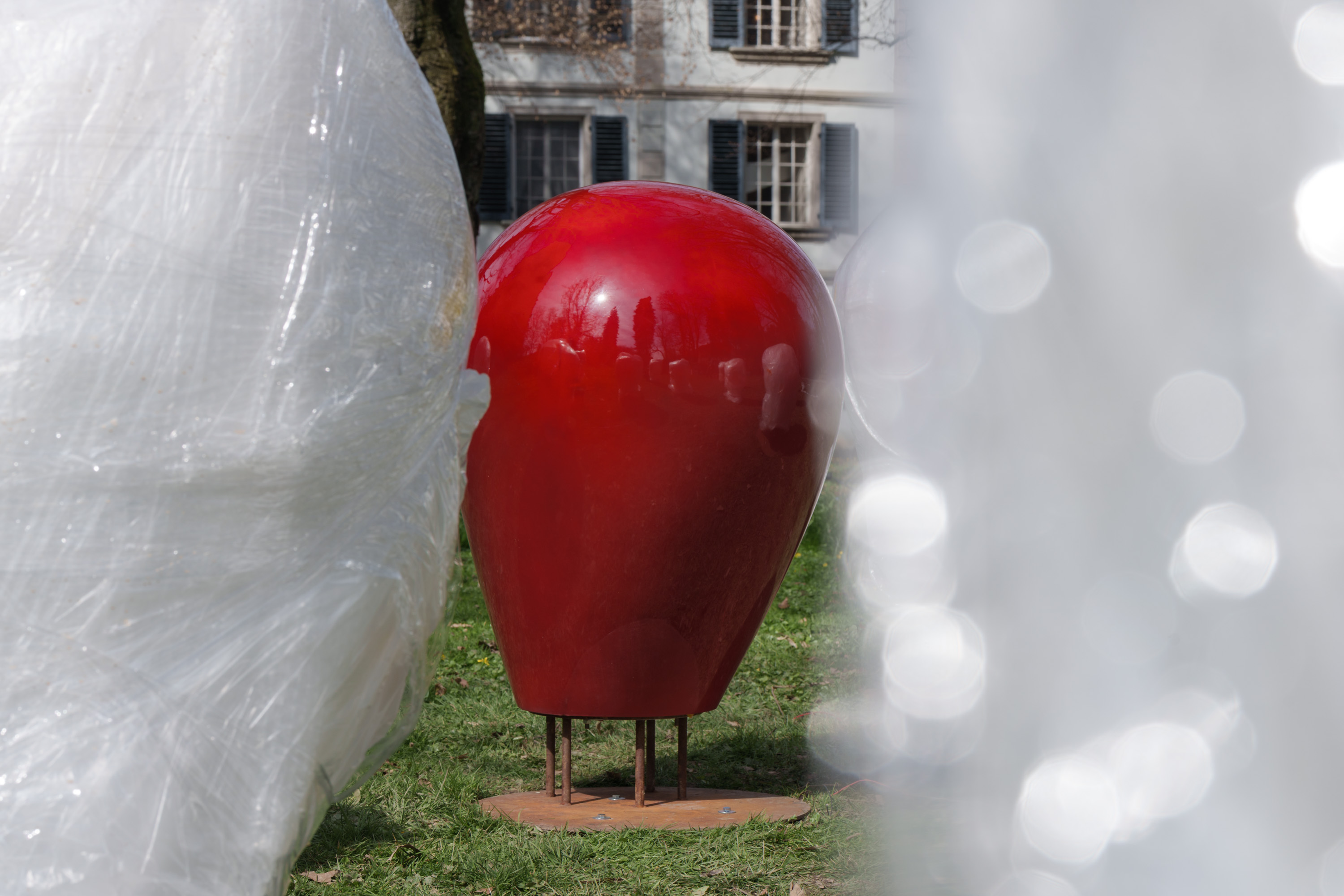 Detailansicht des entstehenden Kunstwerks von Pius Morger während im Boutique Hotel Schloss Hünigen. Im Rahmen der Art Garten Hotels 2026.