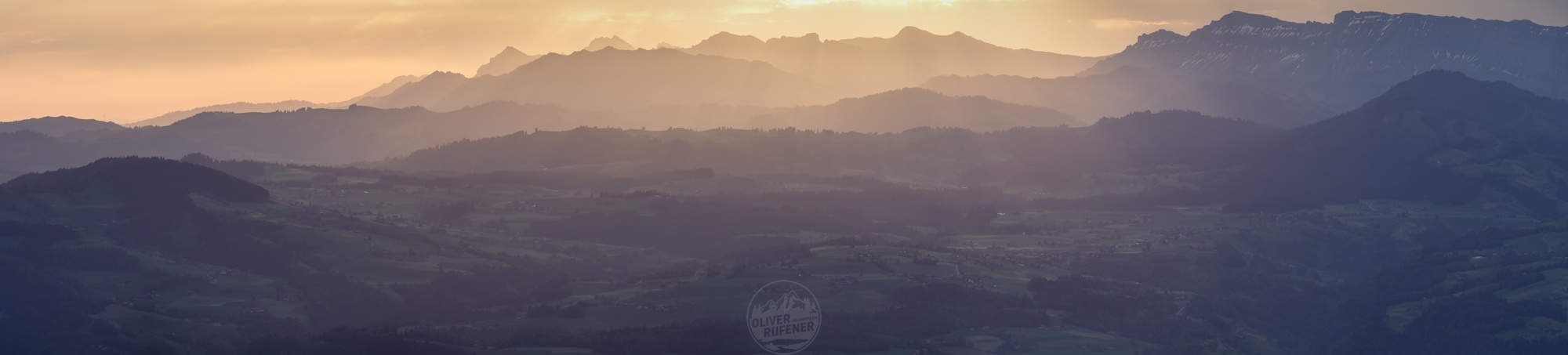 Panorama, Panoramafoto, Sony Bergfotografie Wandern ohne Schnee Fotograf Schweiz Blog Sony A7 IV Bergtour  Berge Wanderung 2026